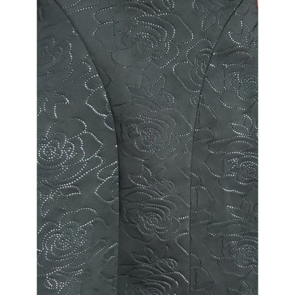 Gracia Black A-Line Skirt Size Medium NWT - Picture 5 of 7